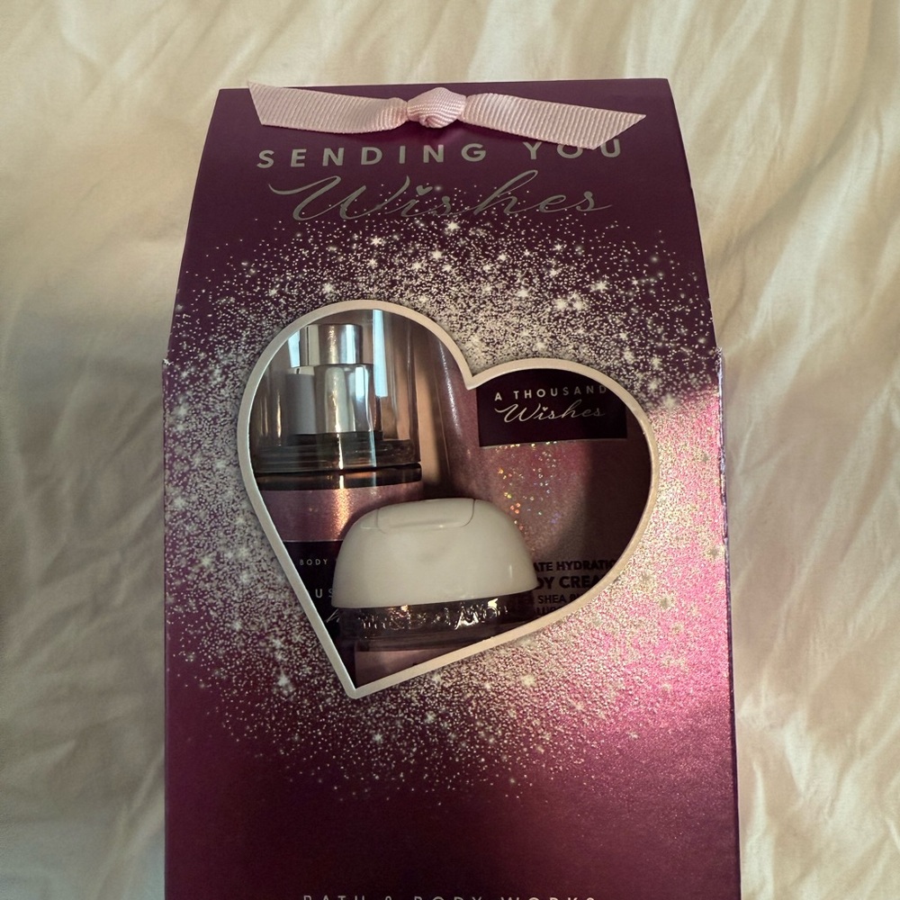 Bath & Body Works A Thousand Wishes Set - Purple and Pink